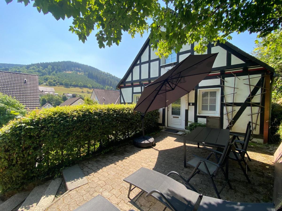 Schmallenberger Ferienhaus Екстериор снимка